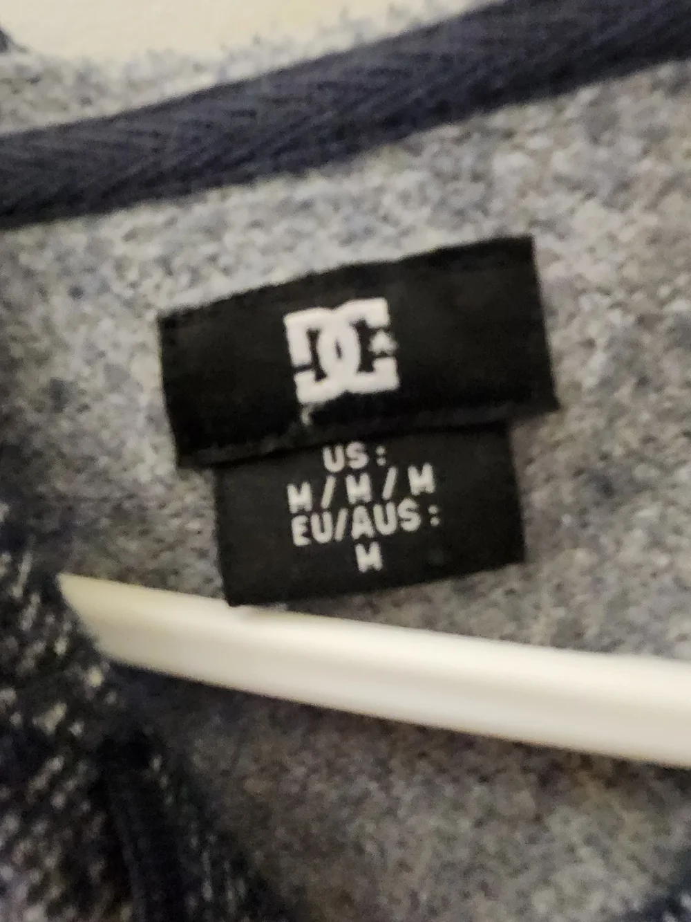 DC Men's Heathered Navy Gray Hoodie - Picture 4 of 4